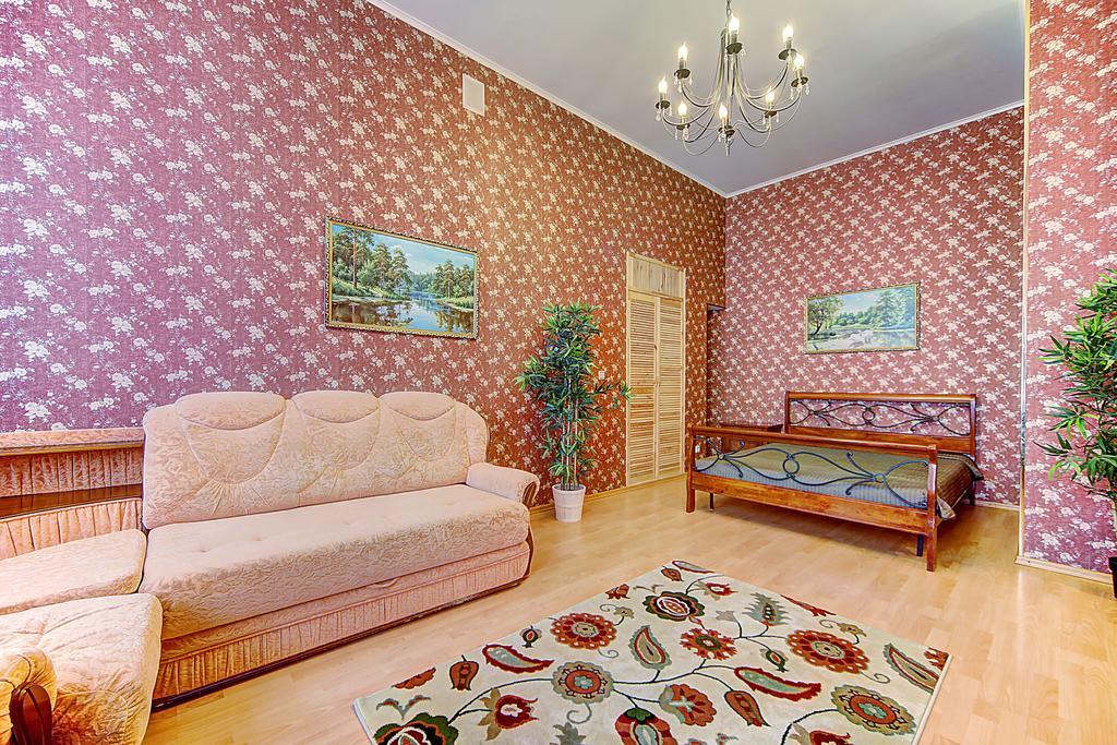Sutkipeterburg Petrogradskaya Apartament Sankt Petersburg Pokój zdjęcie